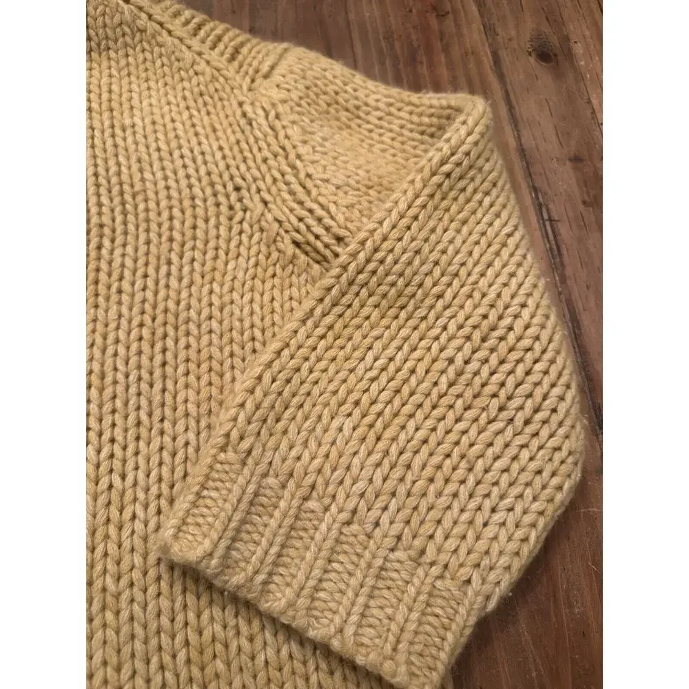J Crew Women’s Chunky Knit Turtleneck Sweater Yellow Size Medium Oversized